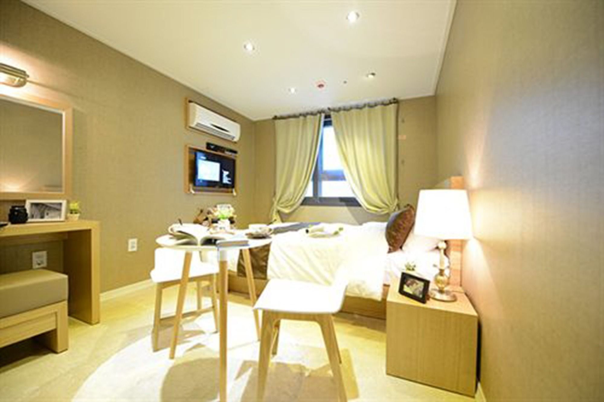 Dunsan Graytone Hotel Daejeon Exterior foto