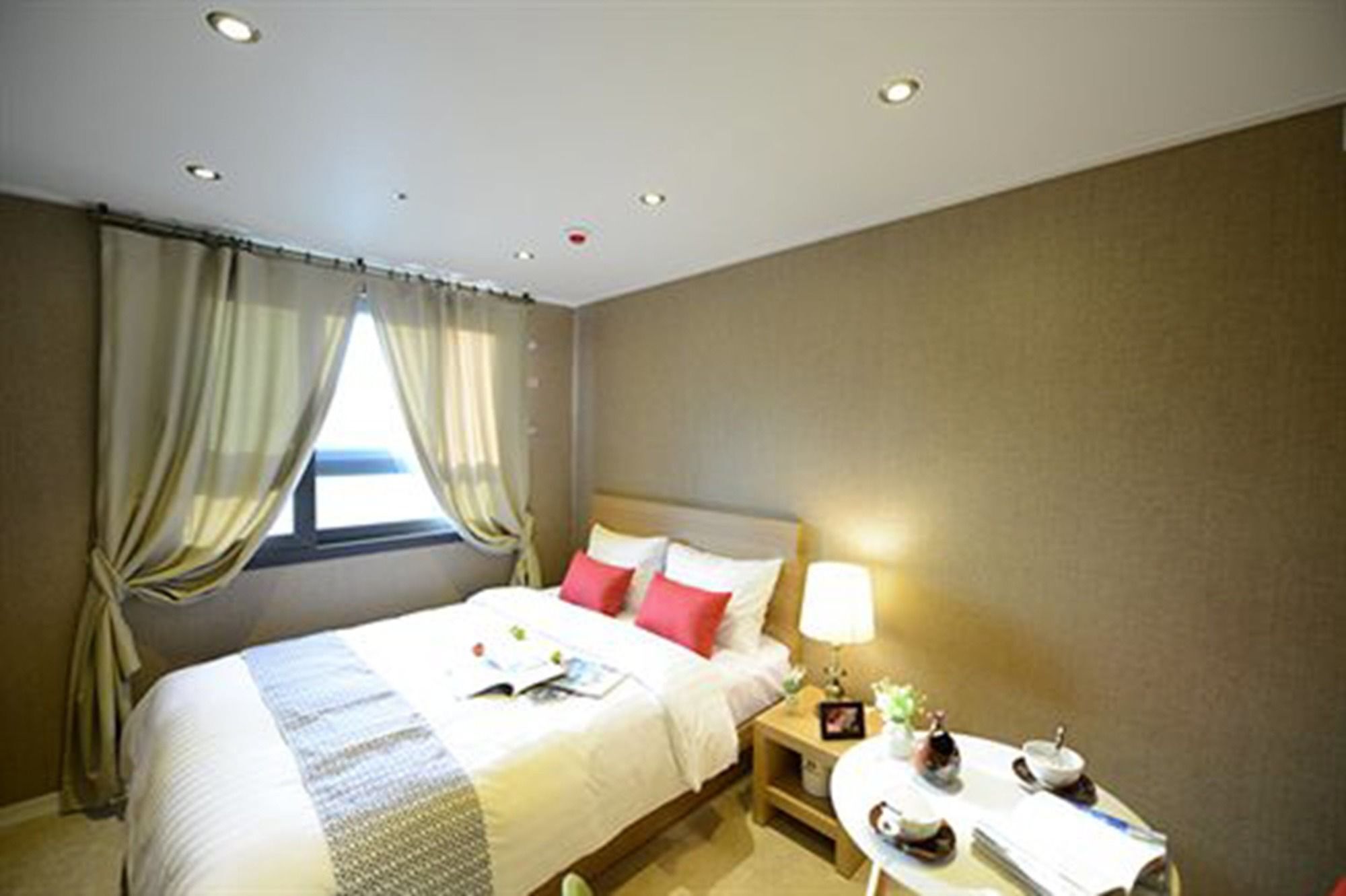 Dunsan Graytone Hotel Daejeon Exterior foto