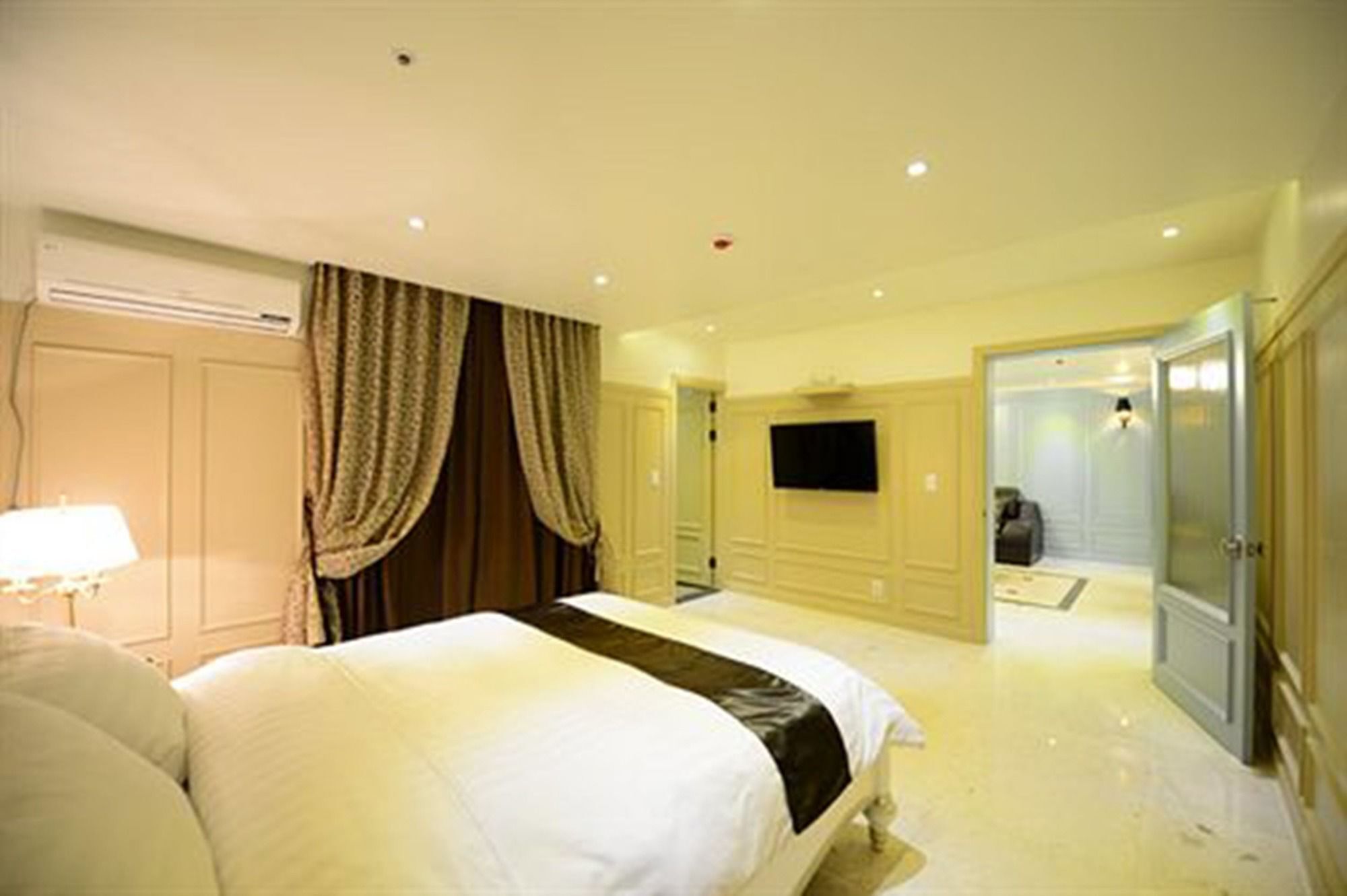 Dunsan Graytone Hotel Daejeon Exterior foto